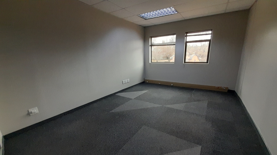 To Let Commercial Property for Rent in Faerie Glen Gauteng