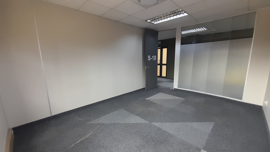 To Let Commercial Property for Rent in Faerie Glen Gauteng