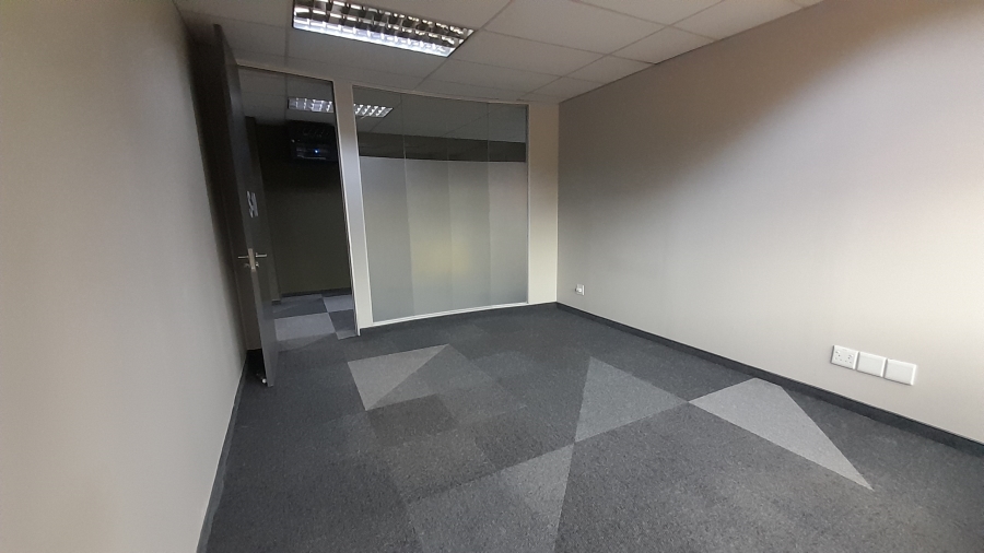 To Let Commercial Property for Rent in Faerie Glen Gauteng