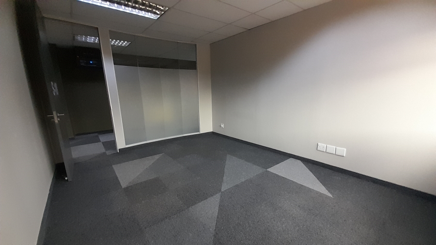 To Let Commercial Property for Rent in Faerie Glen Gauteng