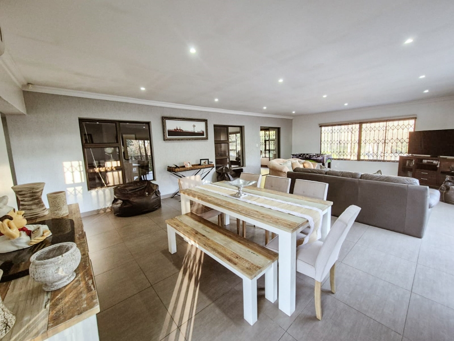 8 Bedroom Property for Sale in Mantevrede Gauteng