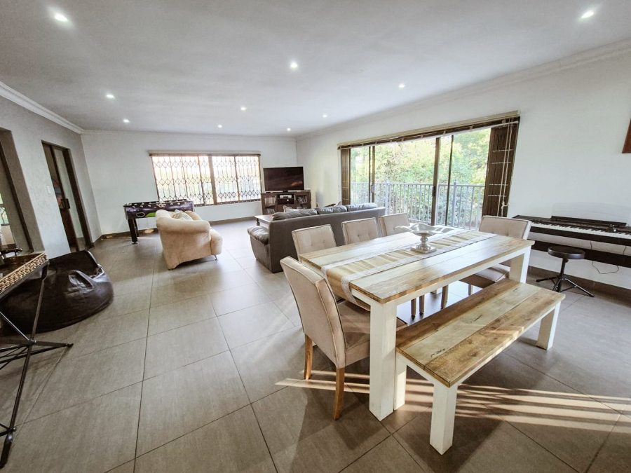 8 Bedroom Property for Sale in Mantevrede Gauteng