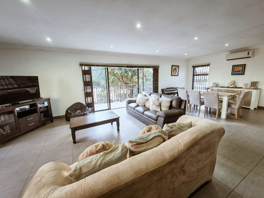 8 Bedroom Property for Sale in Mantevrede Gauteng