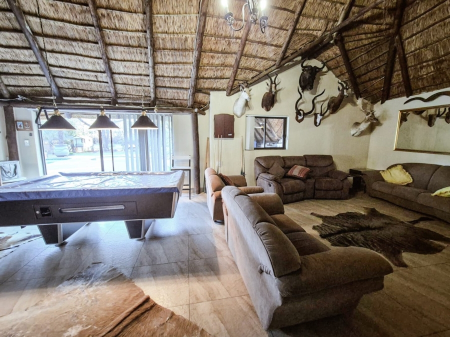 8 Bedroom Property for Sale in Mantevrede Gauteng