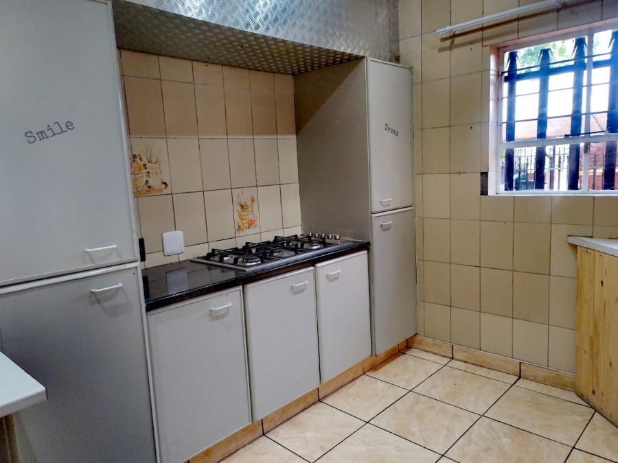 3 Bedroom Property for Sale in Brackendowns Gauteng