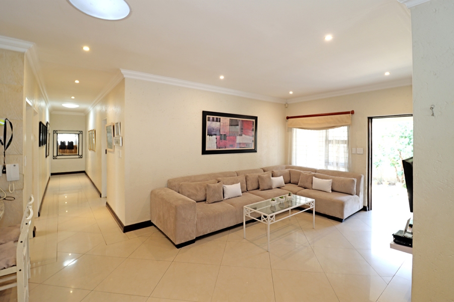 3 Bedroom Property for Sale in Glenhazel Gauteng