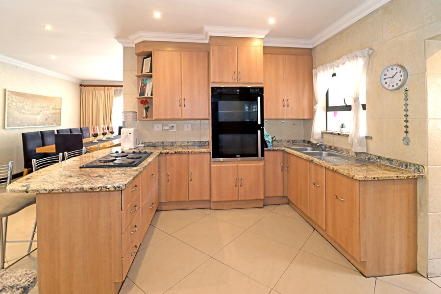 3 Bedroom Property for Sale in Glenhazel Gauteng