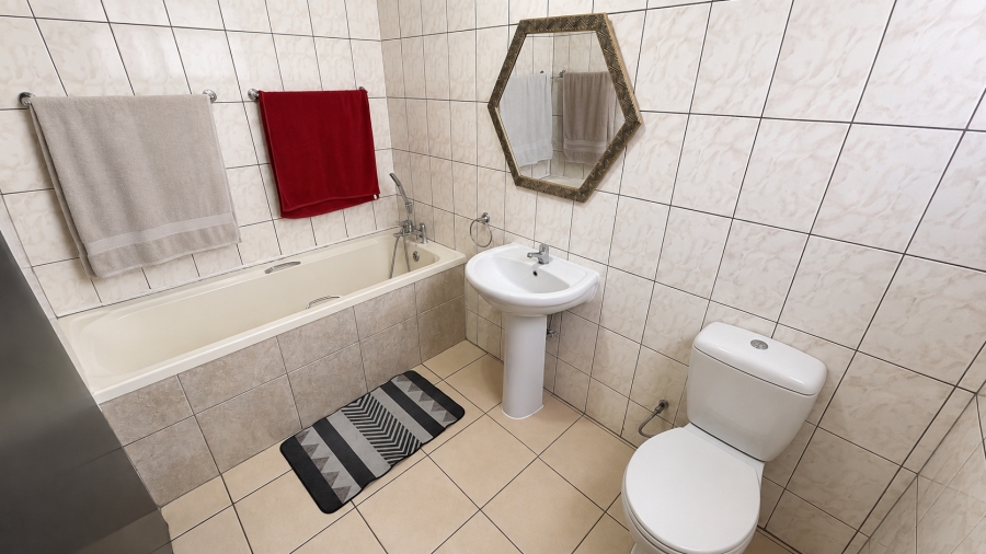4 Bedroom Property for Sale in Lenasia Gauteng