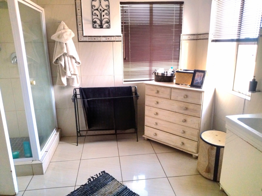 4 Bedroom Property for Sale in Risiville Gauteng
