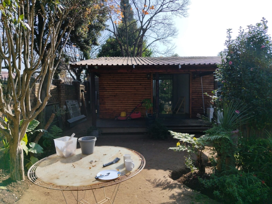 4 Bedroom Property for Sale in Airfield Gauteng