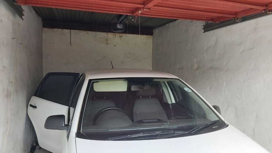 1 Bedroom Property for Sale in Edleen Gauteng