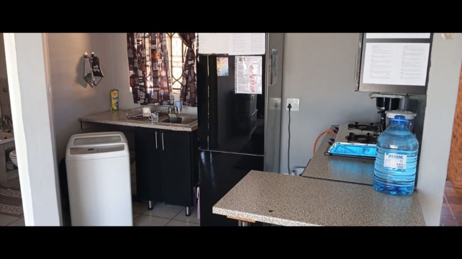 2 Bedroom Property for Sale in Crystal Park Gauteng