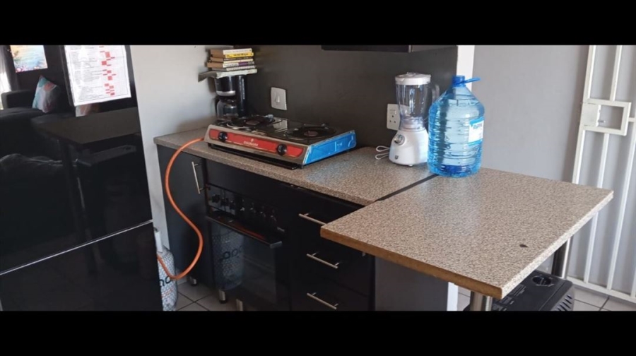 2 Bedroom Property for Sale in Crystal Park Gauteng