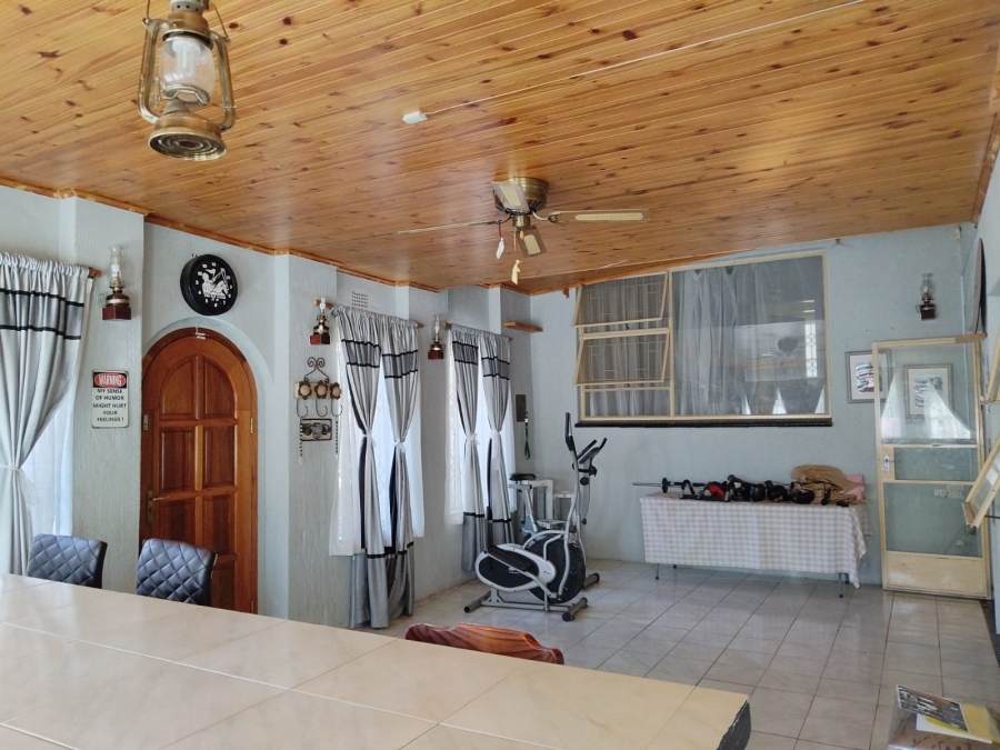 4 Bedroom Property for Sale in Bonaero Park Gauteng