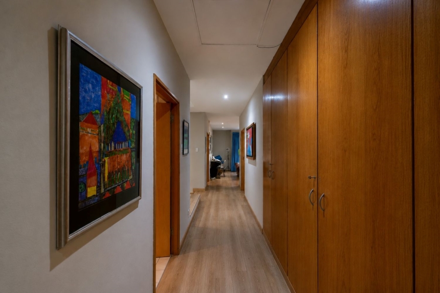 6 Bedroom Property for Sale in Muckleneuk Gauteng