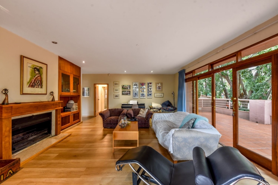 6 Bedroom Property for Sale in Muckleneuk Gauteng