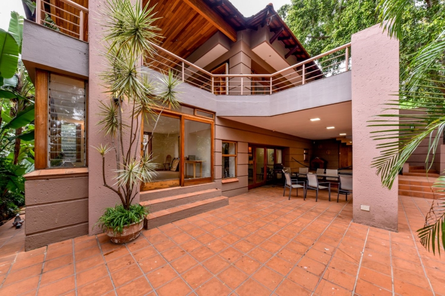 6 Bedroom Property for Sale in Muckleneuk Gauteng