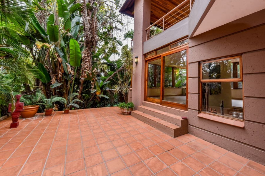 6 Bedroom Property for Sale in Muckleneuk Gauteng