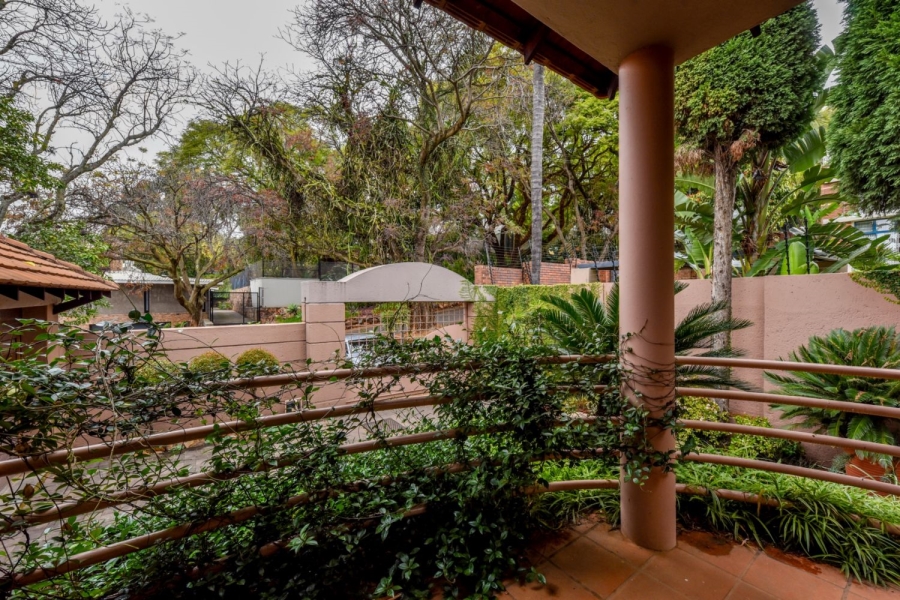 6 Bedroom Property for Sale in Muckleneuk Gauteng