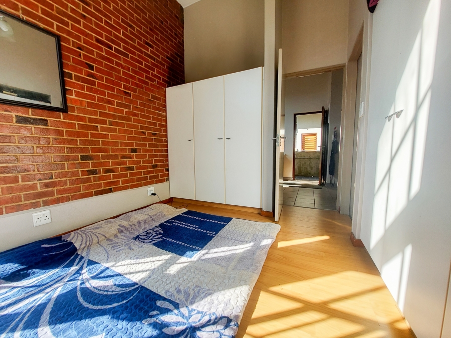 To Let 1 Bedroom Property for Rent in Houghton Estate Gauteng