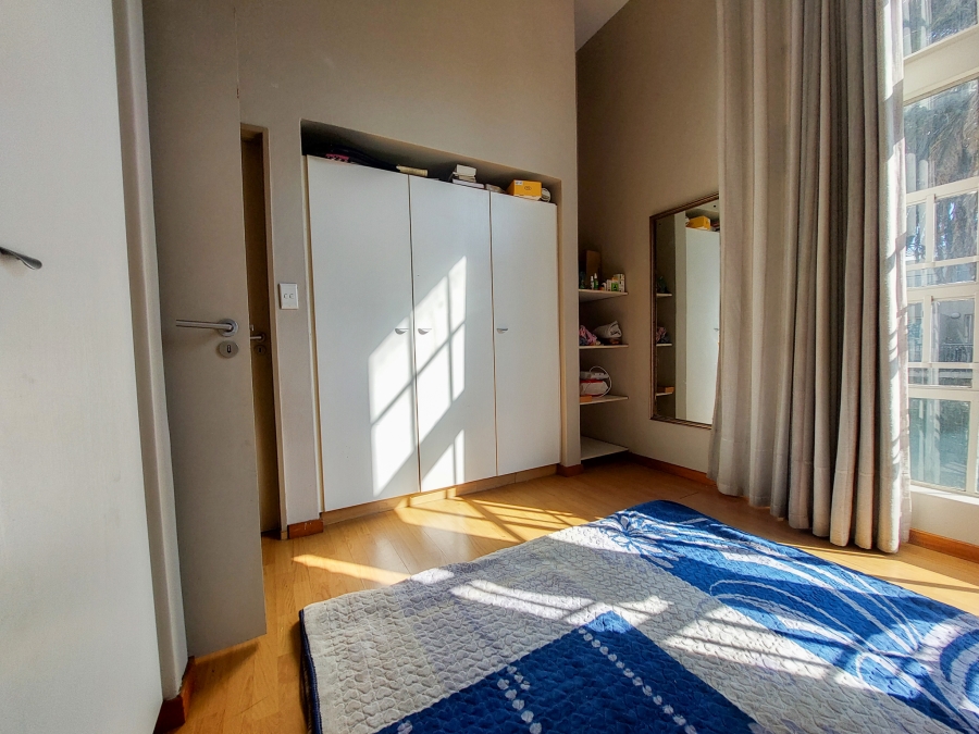 To Let 1 Bedroom Property for Rent in Houghton Estate Gauteng