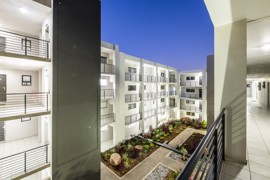1 Bedroom Property for Sale in North Riding Gauteng