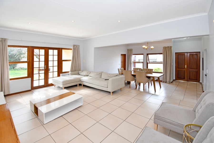 3 Bedroom Property for Sale in Kyalami Gauteng