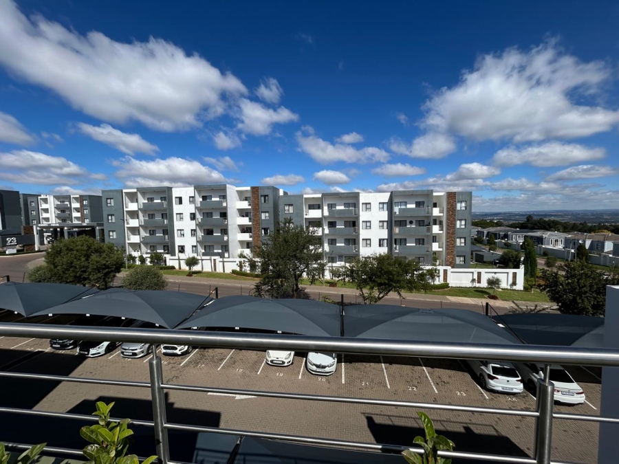 1 Bedroom Property for Sale in Erand Gardens Gauteng