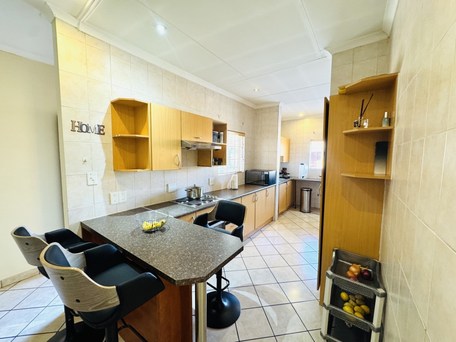 3 Bedroom Property for Sale in Thatchfield Manor Gauteng
