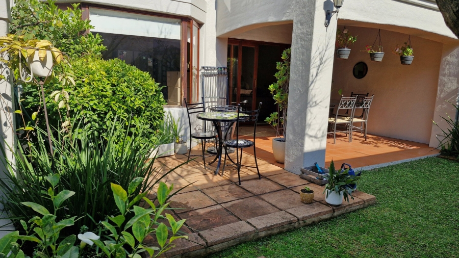 To Let 3 Bedroom Property for Rent in Illovo Gauteng