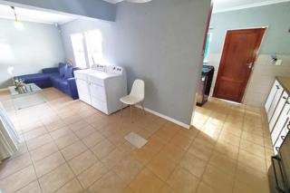 6 Bedroom Property for Sale in Bloubosrand Gauteng