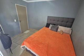 6 Bedroom Property for Sale in Bloubosrand Gauteng