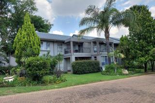2 Bedroom Property for Sale in Constantia Kloof Gauteng
