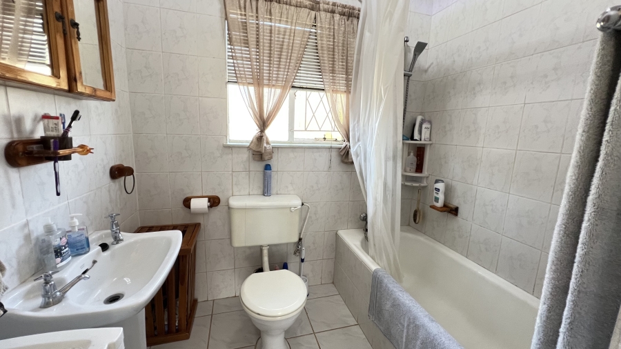3 Bedroom Property for Sale in Dan Pienaarville Gauteng