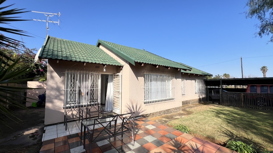 3 Bedroom Property for Sale in Dan Pienaarville Gauteng