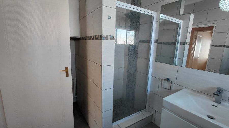 3 Bedroom Property for Sale in Greenhills Gauteng