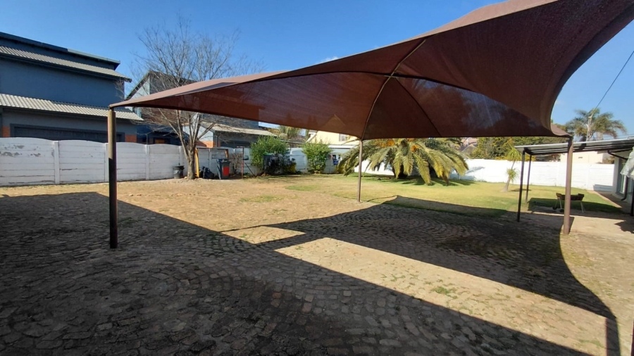 3 Bedroom Property for Sale in Greenhills Gauteng