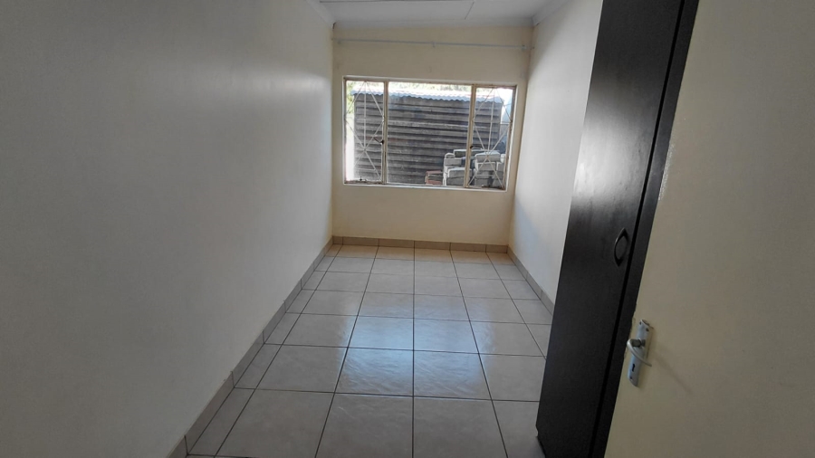 3 Bedroom Property for Sale in Greenhills Gauteng