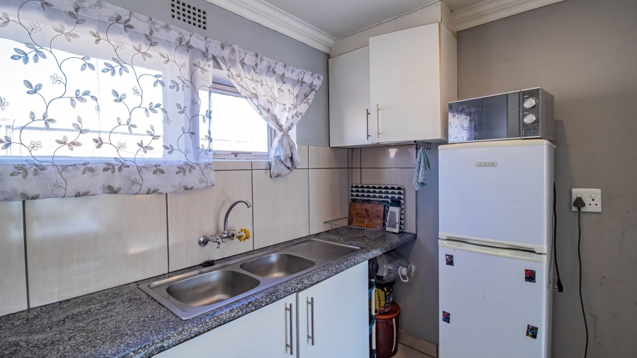 2 Bedroom Property for Sale in Winchester Hills Gauteng
