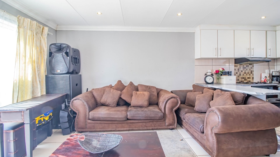 2 Bedroom Property for Sale in Winchester Hills Gauteng