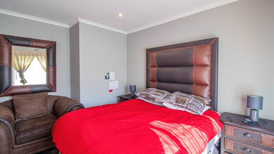 2 Bedroom Property for Sale in Winchester Hills Gauteng