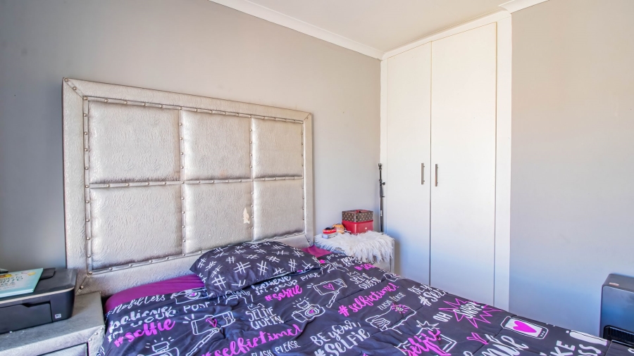 2 Bedroom Property for Sale in Winchester Hills Gauteng
