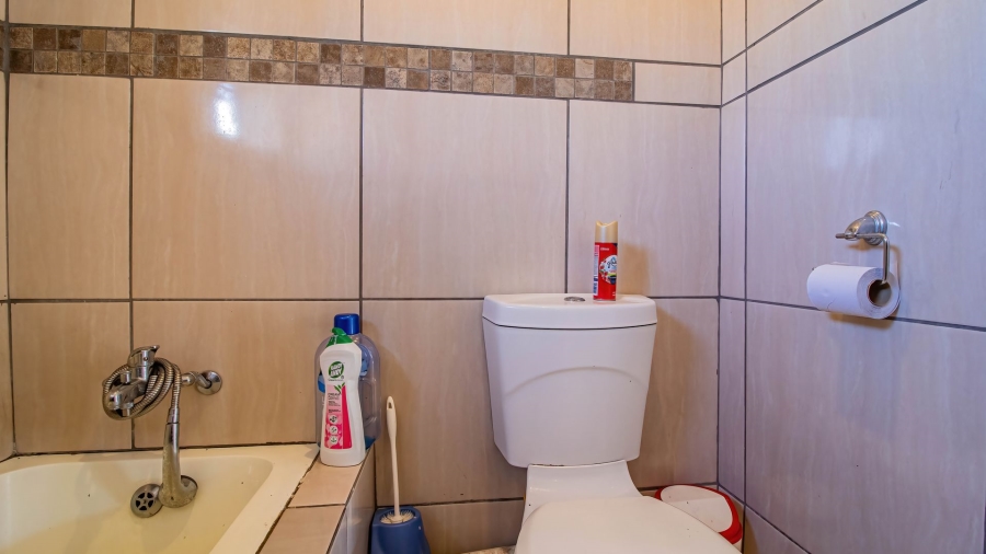 2 Bedroom Property for Sale in Winchester Hills Gauteng