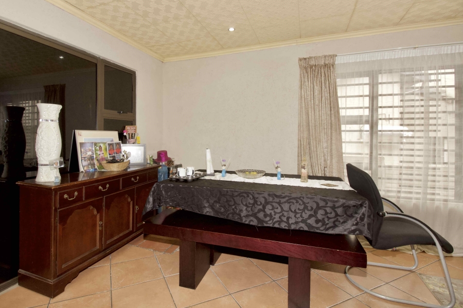 3 Bedroom Property for Sale in Olievenhoutbosch Gauteng