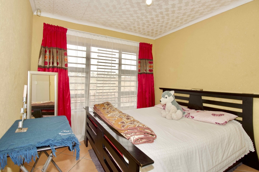 3 Bedroom Property for Sale in Olievenhoutbosch Gauteng