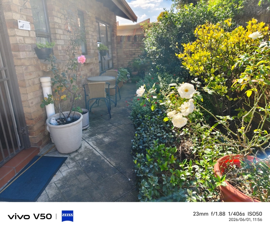 2 Bedroom Property for Sale in Croydon Gauteng