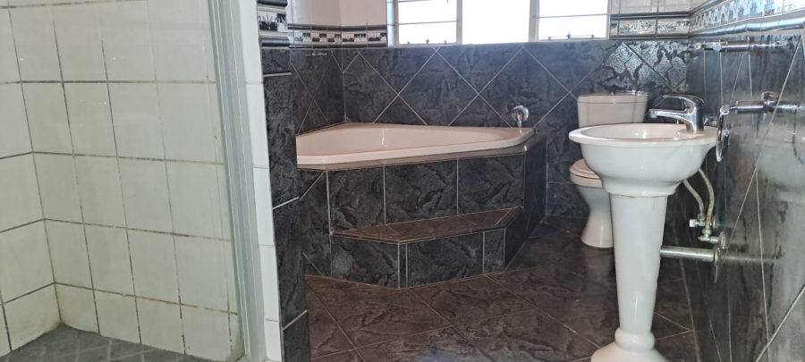 3 Bedroom Property for Sale in Daspoort Gauteng