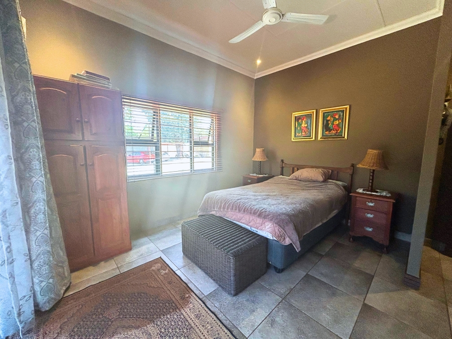 11 Bedroom Property for Sale in Gerardsville Gauteng