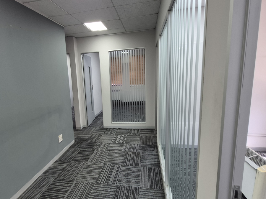 To Let Commercial Property for Rent in Dunkeld West Gauteng