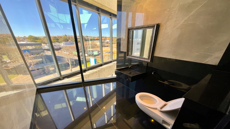 To Let Commercial Property for Rent in Bedfordview Gauteng